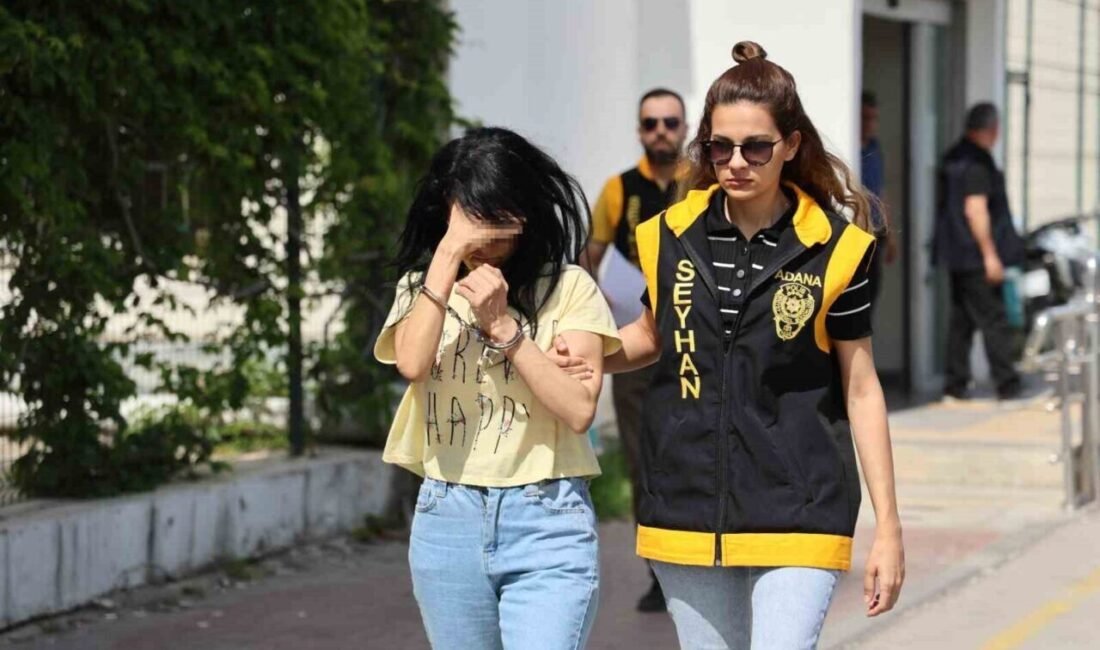 Adana’da bir ilkokulda özel öğrencilere şiddet uyguladığı görüntüler ortaya çıkan