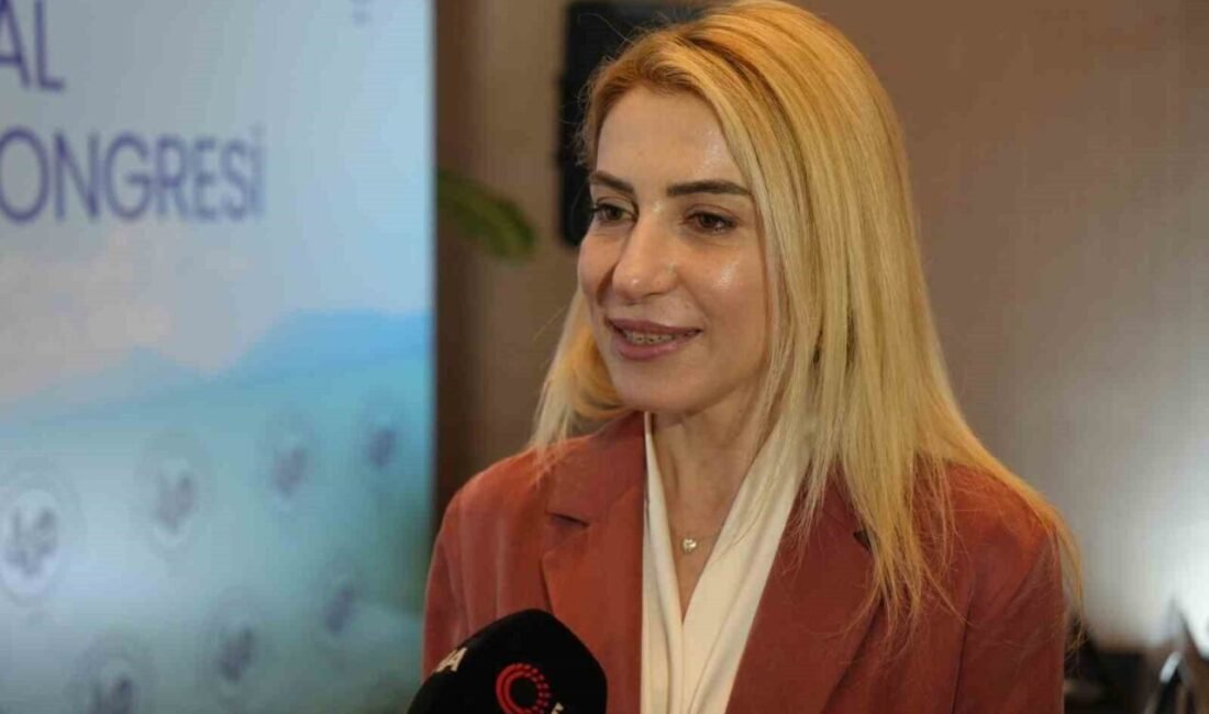 Ege Üniversitesi Tıp Fakültesi öğretim üyesi Prof. Dr. Özge Altun