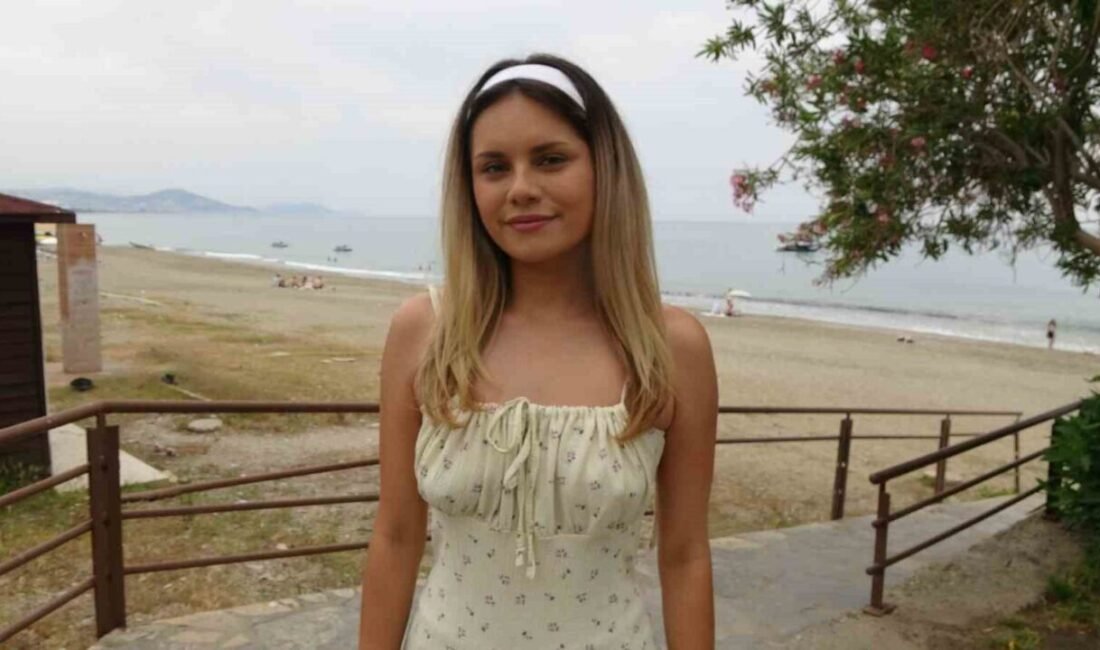 İsveç’te doğup büyüyen 22 yaşındaki Nicole Gheibi, ani bir kararla