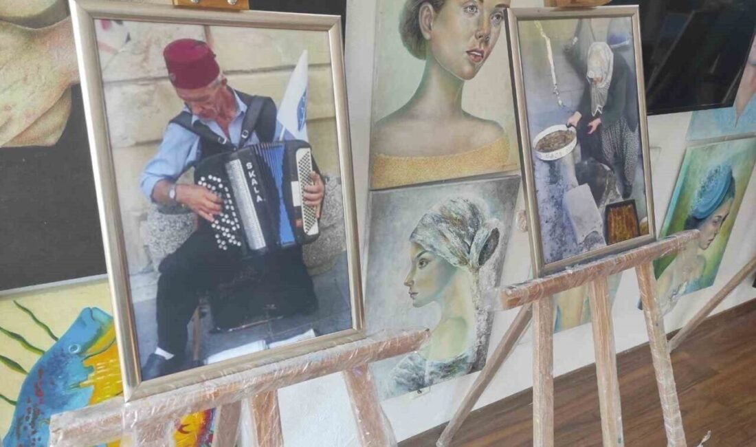 Adana’da “Fotoğrafın Ötesinde” sergisi açıldı, 32 eser ziyaretçilere sunuldu. Karadağ