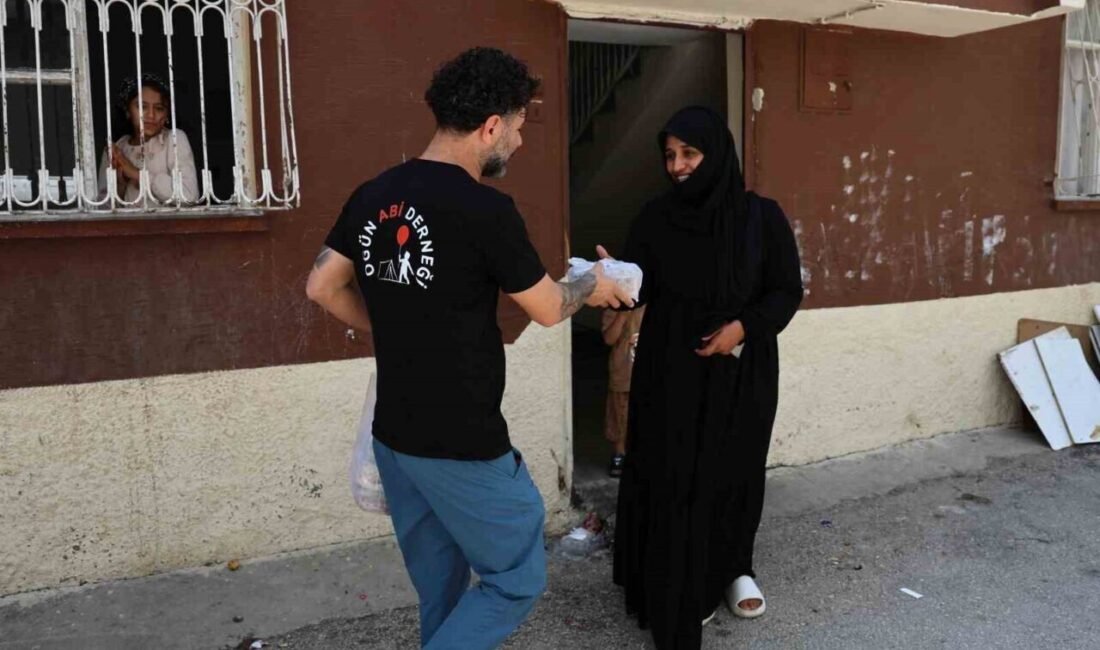 Adana’da Kurban Bayramı’nda kesilen onlarca hayvanın eti, yüzlerce ihtiyaç sahibi