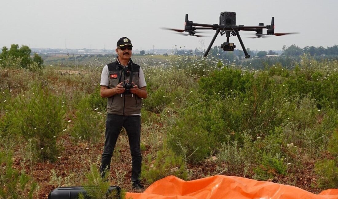 Kurban Bayramı nedeniyle Adana’da orman yangınlarına karşı tedbirler artırılırken, dronlarla