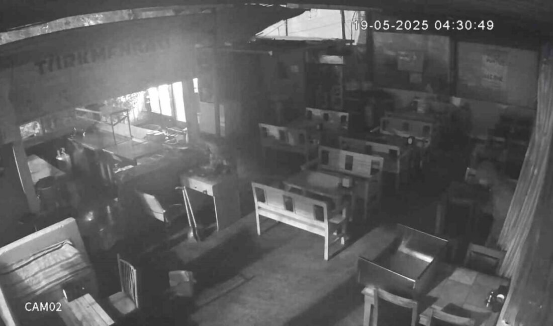 Adana’da bir şüpheli, tost yiyip portakal suyu içtiği büfeyi gece