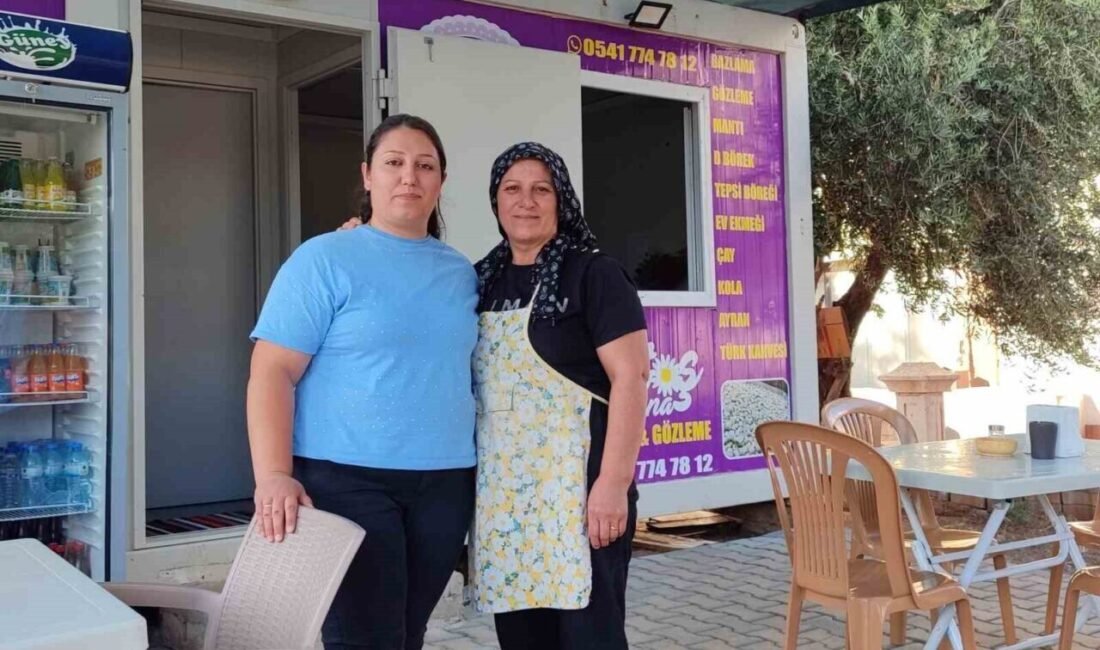 Kahramanmaraş’ta anne ve kız, bazlama ve gözleme dükkanı açarak hem