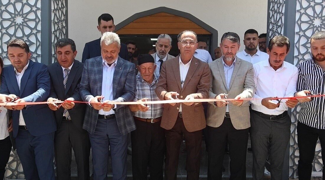 Hatay’da Antakya Belediyesi tarafından Karlısu Mahallesi’ne inşa edilen çok amaçlı