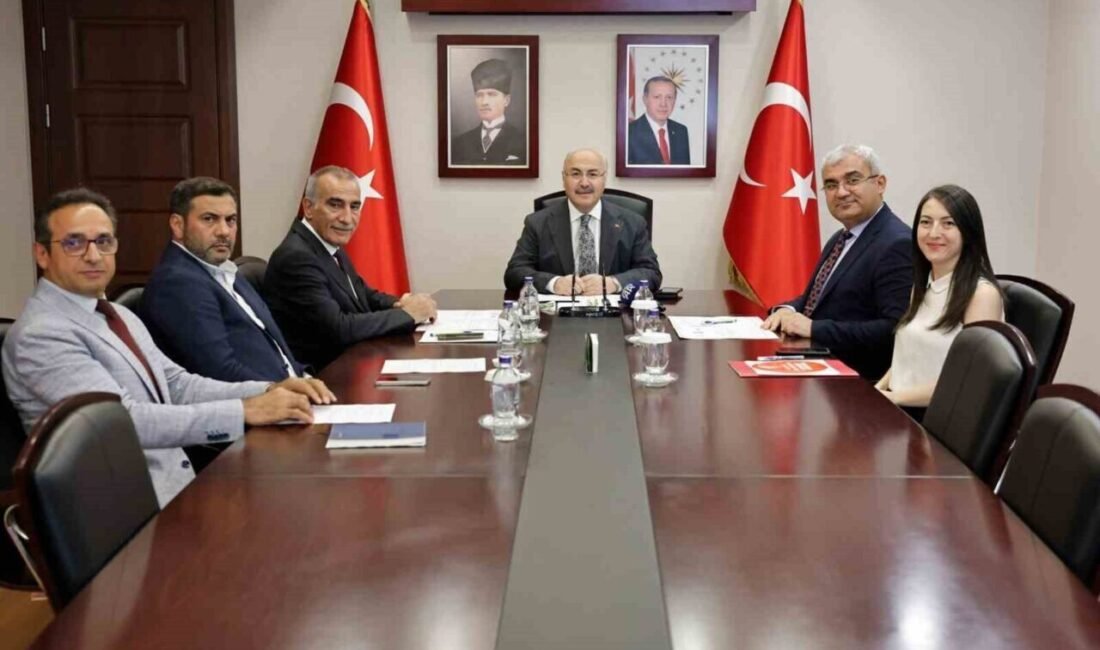ATO’dan evleneceklere indirim desteği Adana Ticaret Odası Yönetim Kurulu Başkanı Yücel Bayram, 2025 ‘Aile