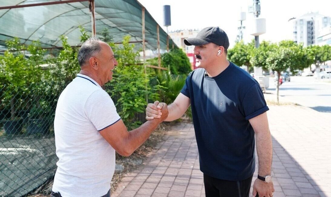 Konyaaltı Belediye Başkanı Cem Kotan, evinden çizdiği farklı rotalarla Konyaaltı