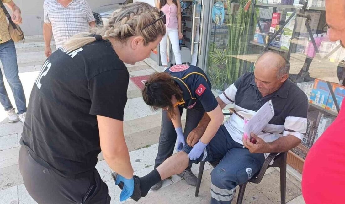 Antalya’nın Manavgat ilçesinde hafif ticari araç ile çarpışan ve durumunun