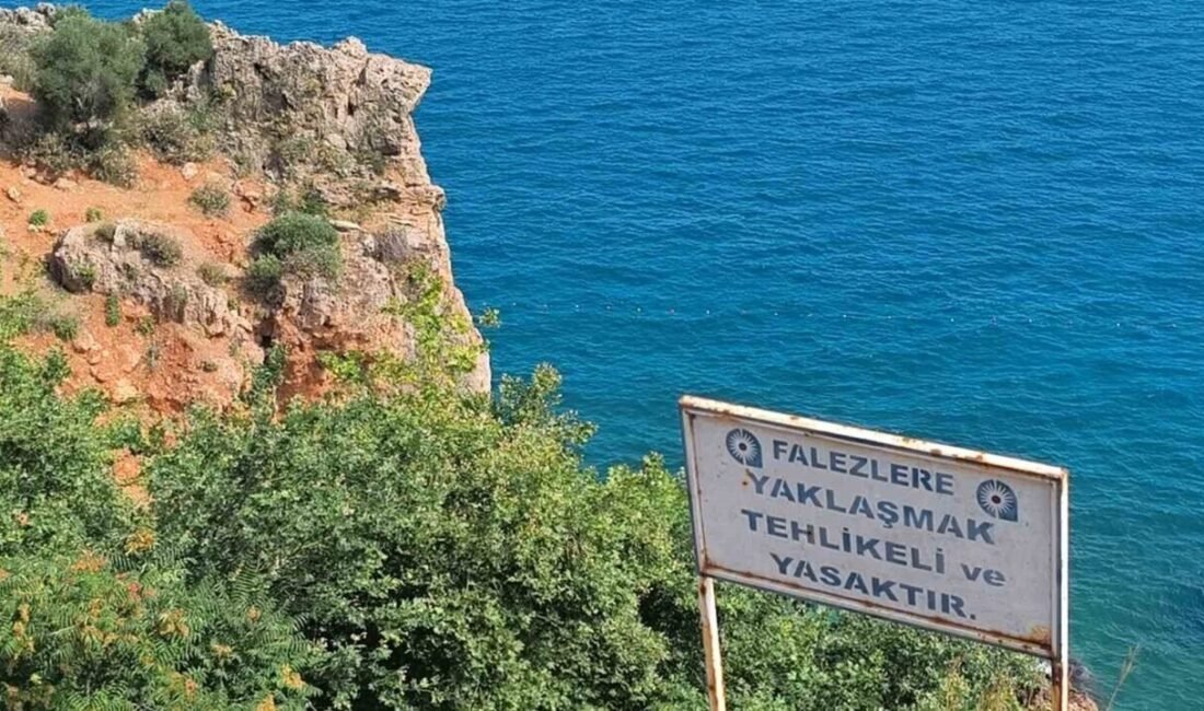 Antalya’da geçtiğimiz günlerde 30 metrelik falezlerden yaptığı atlayış sonucu ağır