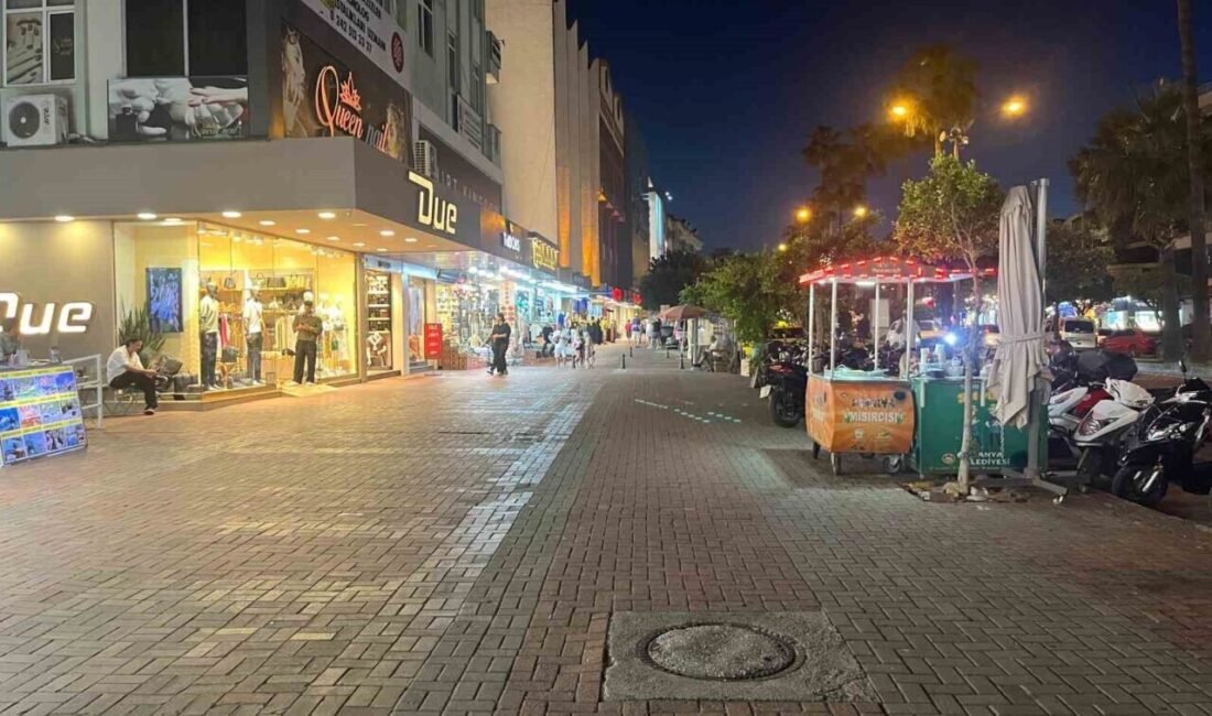 Antalya’nın Alanya ilçesi açıklarında meydana gelen deprem, ilçede hafif şekilde