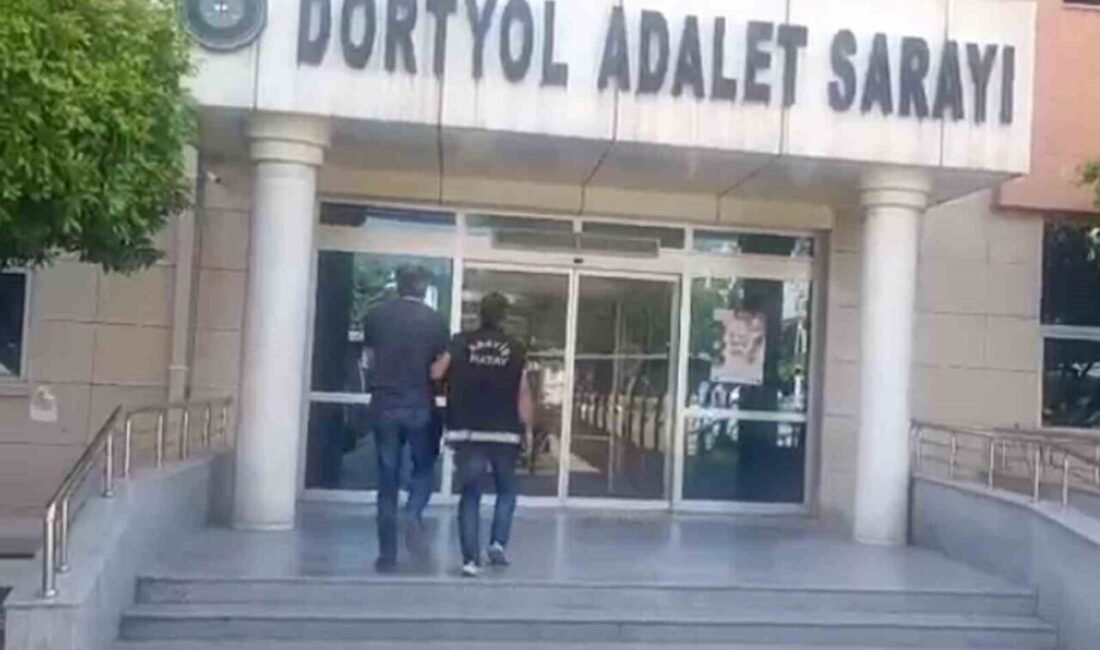 Hatay’ın Dörtyol ilçesinde yapılan asayiş uygulamasında çeşitli suçlar nedeniyle aranan