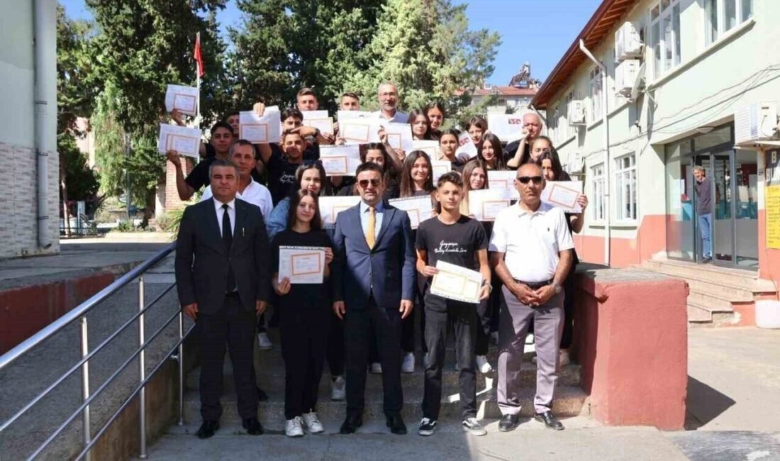 Antalya’nın Gazipaşa ilçesinde eğitim yılının sona ermesiyle 64 okulda öğrenim