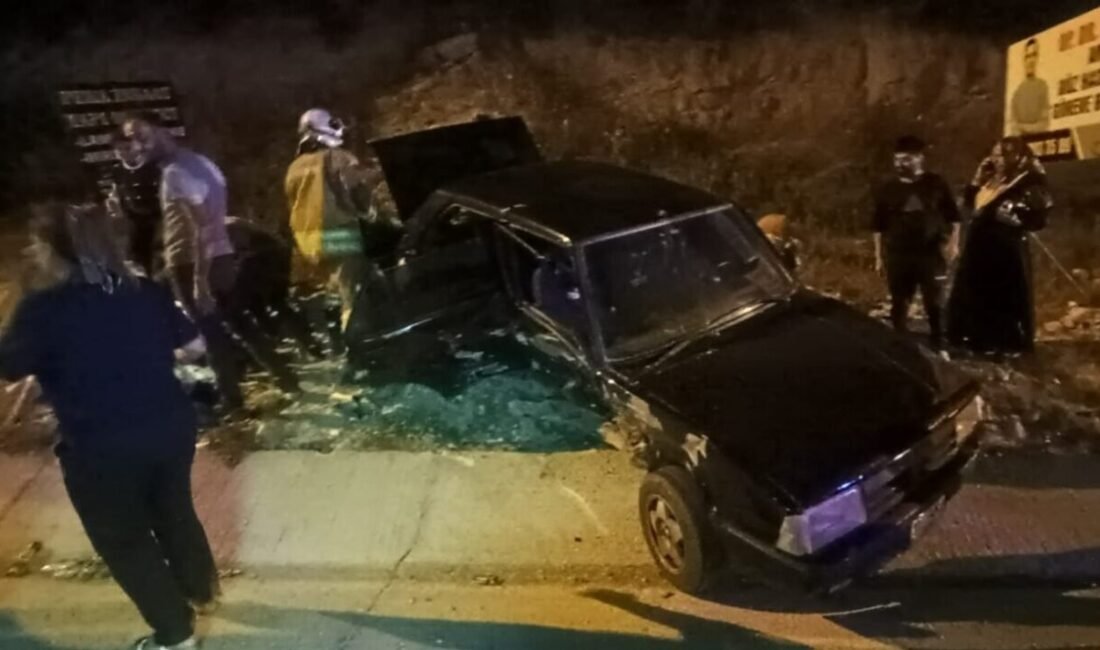 Hatay’da iki otomobilin çarıpştığı trafik kazasında 1’i ağır 6 kişi