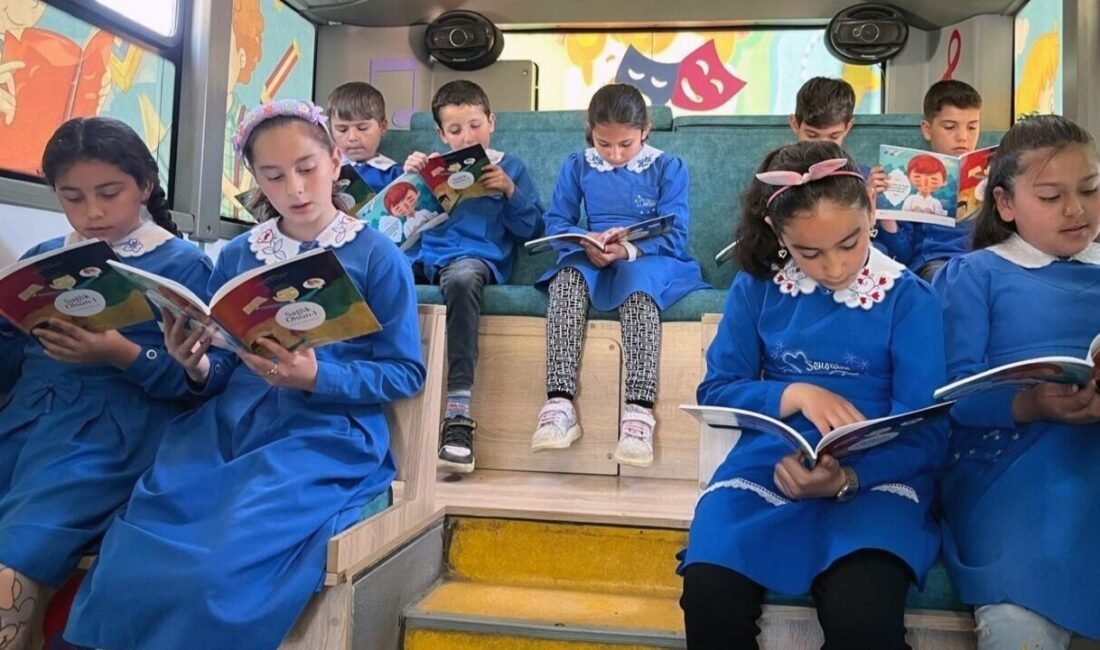 Kahramanmaraş Büyükşehir Belediyesinin kitaba erişimi kısıtlı olan kırsaldaki çocuklara yönelik