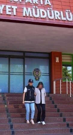 Isparta’da “Uyuşturucu veya Uyarıcı Madde Kullanmak” suçundan 1 yıl 8