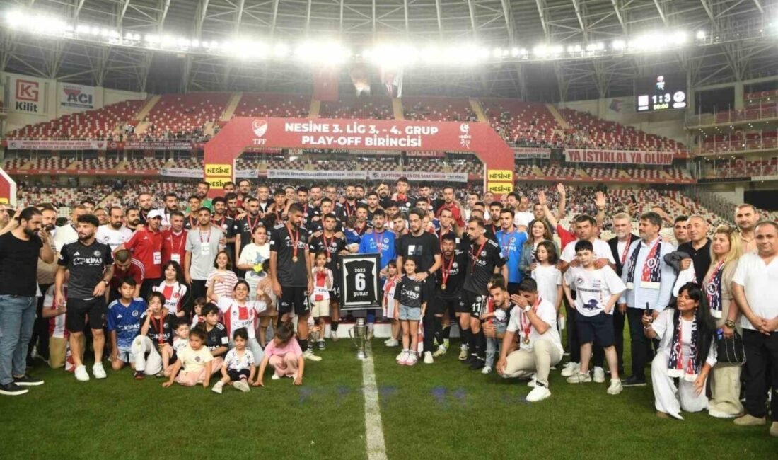 İstiklalspor Kulüp Başkanı Ahmet Gaffar Akarca, yeni sezonda mücadele edecekleri
