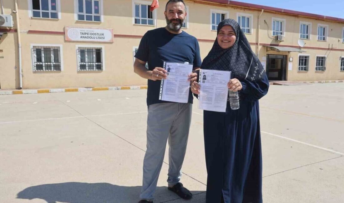 Hatay’da yaşayan Serkan ve Sıla Kaftanoğlu çifti, aynı okulda el