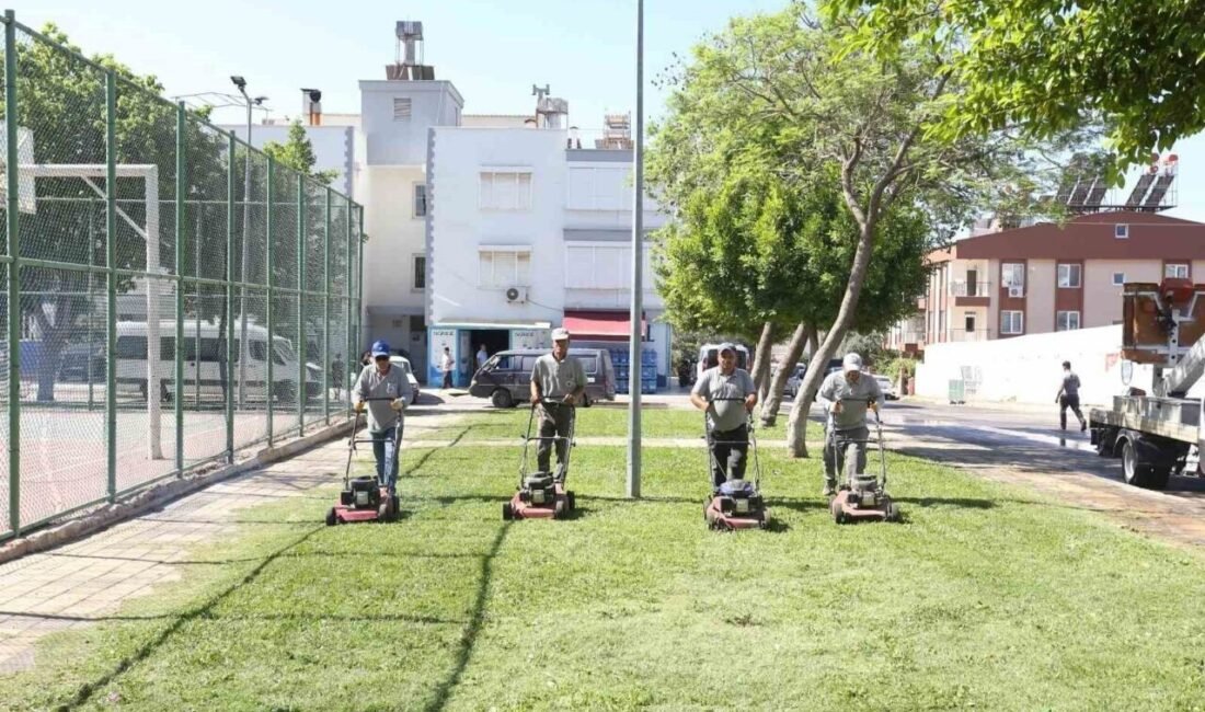Kepez Belediyesi, Çamlıbel Mahallesi’nde bulunan semt spor sahası ve park