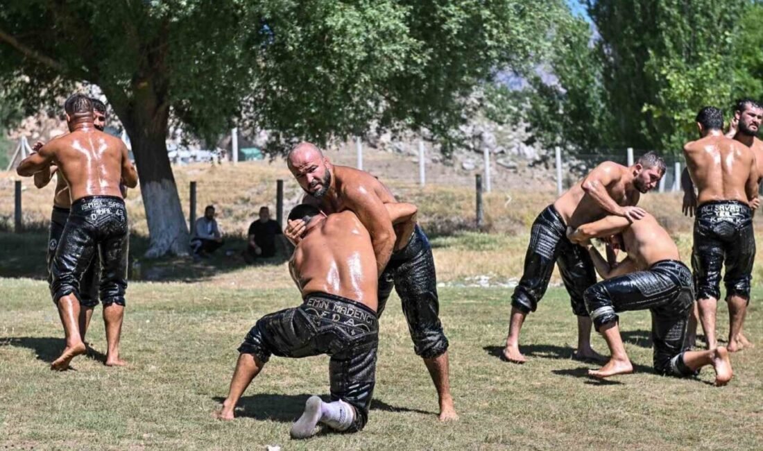 Antalya Muratpaşa Belediyespor’un Başpehlivanı Orhan Okulu, Edirne’de düzenlenecek 664. Kırkpınar