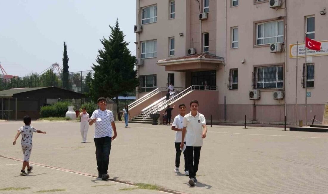 Yurt genelinde olduğu gibi Mersin’de de Liselere Geçiş Sistemi (LGS)