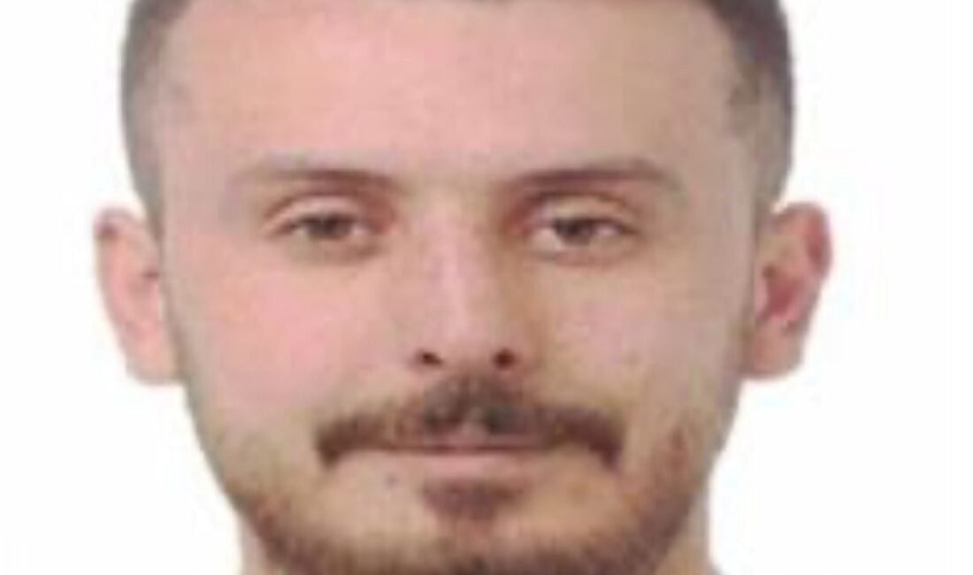 Antalya’nın Alanya ilçesi Türkler Mahallesi’nde sabah saatlerinde meydana gelen trafik