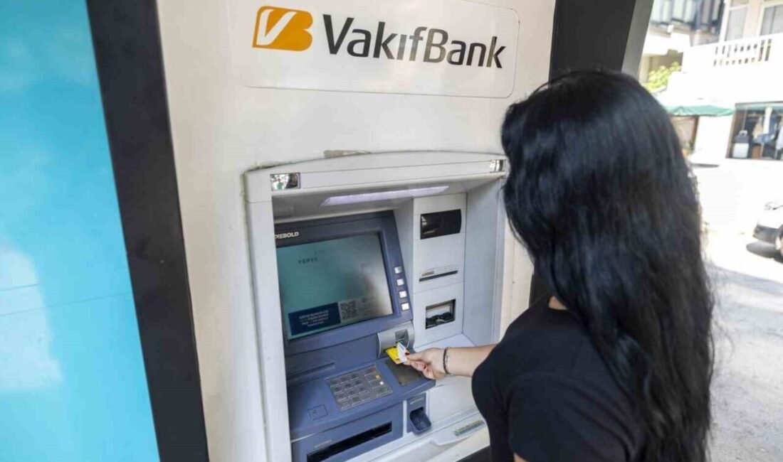 Mersin Büyükşehir Belediyesinin, yaklaşık 3 yılda 55 bin 455 öğrenciye