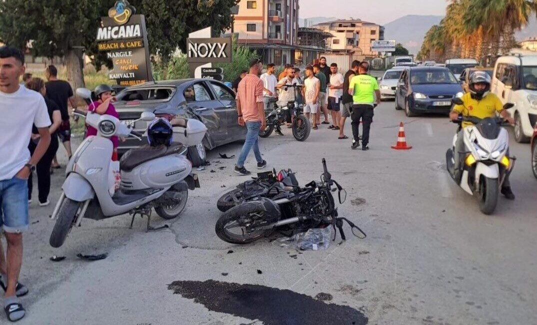 Hatay’ın Arsuz ilçesinde otomobille motosikletin çarpıştığı kazada bir kişi öldü,