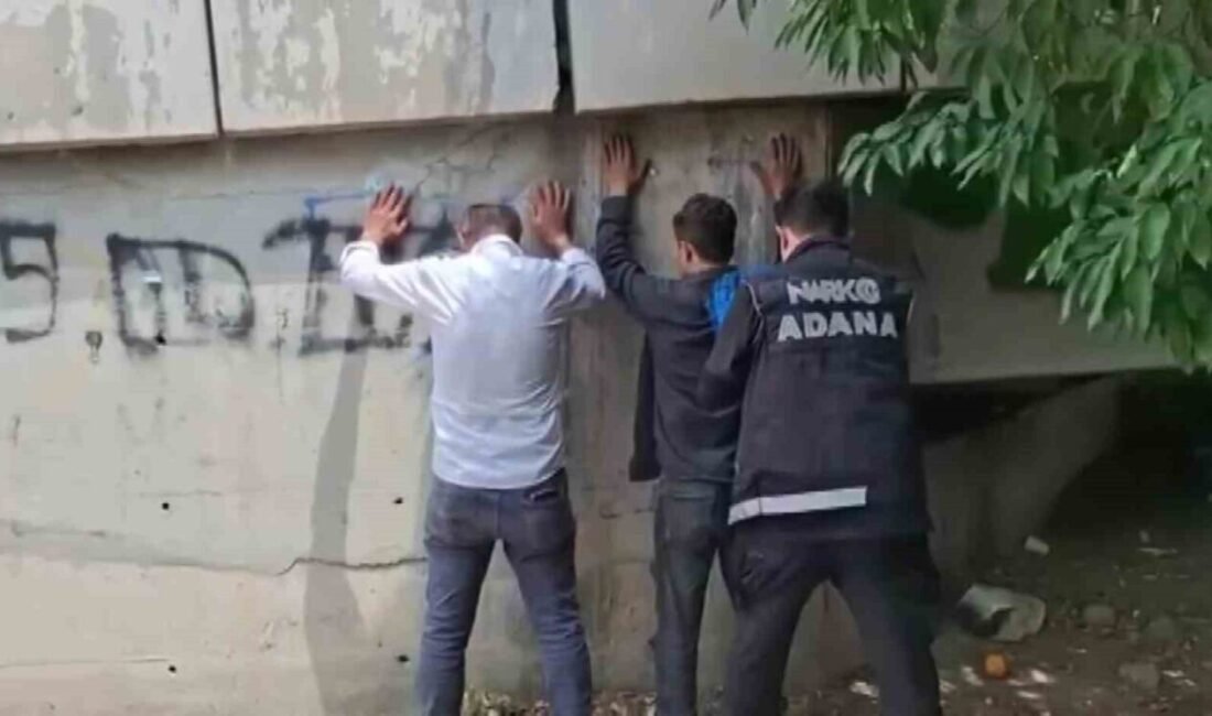 Adana’da parklar, bahçeler ve köprü altlarında uyuşturucu kullanan 45 kişi