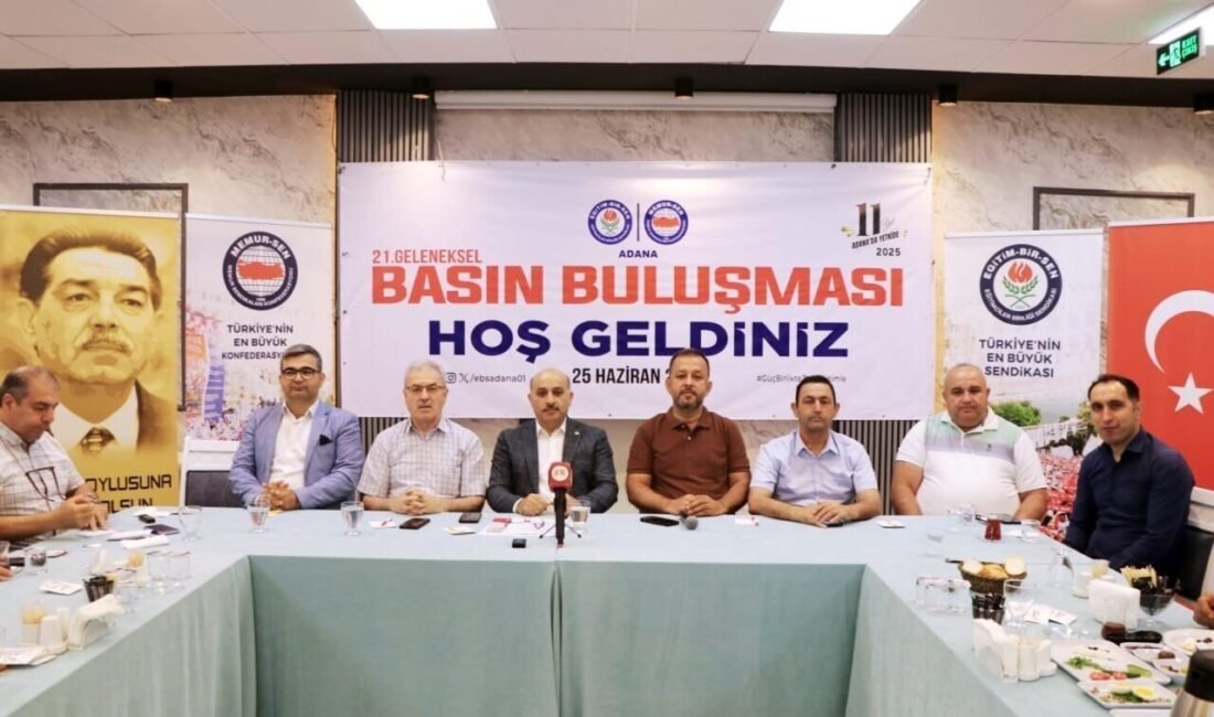 Eğitim-Bir-Sen Adana Şubesi tarafından düzenlenen basın toplantısında eğitim çalışanlarının sorunları,