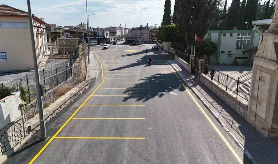 Mersin Büyükşehir Belediyesi, Kurban Bayramı öncesinde Tarsus Şehir Mezarlığı önündeki