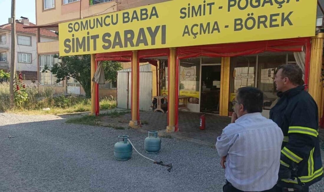 Burdur’un Bucak ilçesinde bir simit fırınında mutfak tüpü hortumunun kopmasıyla