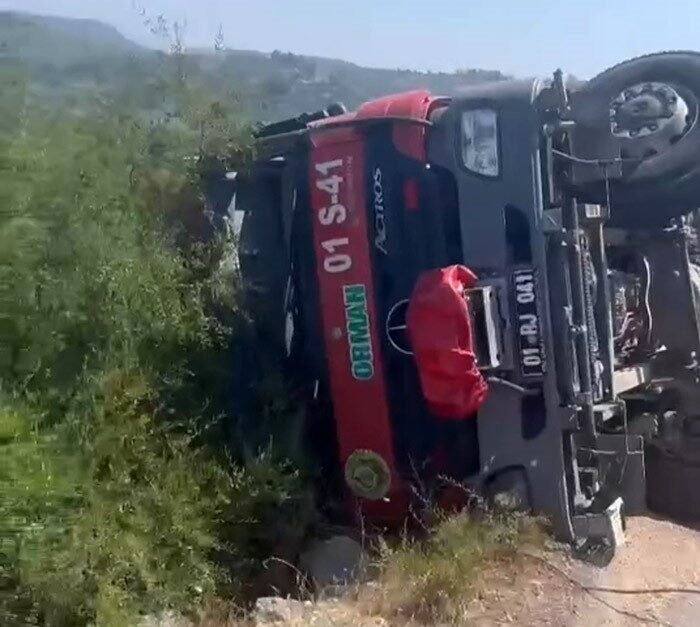 Adana’nın Kozan ilçesinden İmamoğlu Elifçeler Mahallesi’ndeki orman yangınına destek için