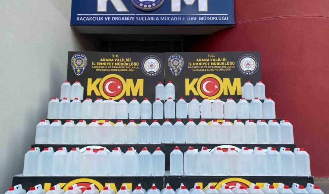 Adana’da polisin iki adrese düzenlediği operasyonda 800 litre kaçak etil