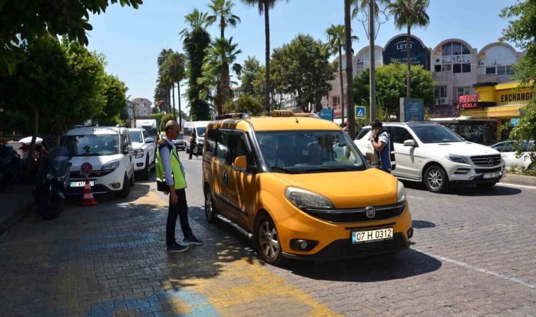 Antalya Büyükşehir Belediyesi, kent merkezi ve ilçelerde toplu ulaşım araçlarına