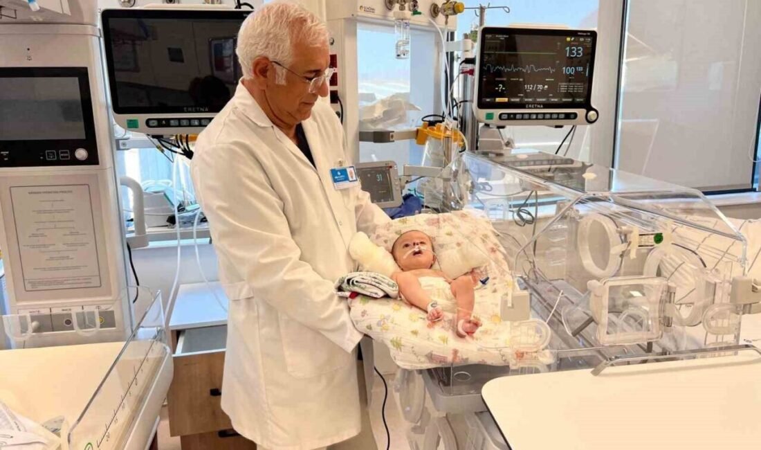 Kahramanmaraş’ta doğuştan sol burun deliği kapalı olarak dünyaya gelen 3