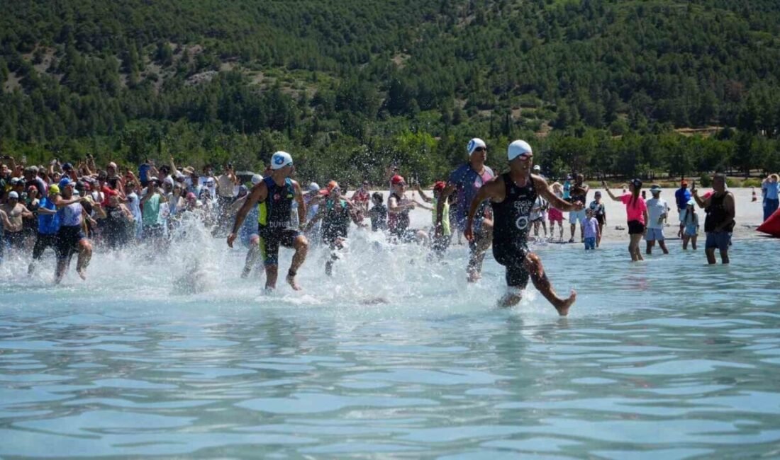 Türkiye’nin Maldivleri Salda Gölü, Burdur’un ilk triatlonunda 344 sporcunun mücadelesine