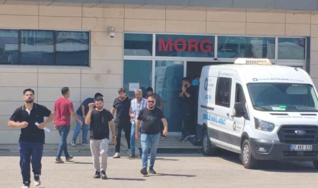 Antalya’da bir ay önce nişanlanan ve düğün hazırlığı yapan genç