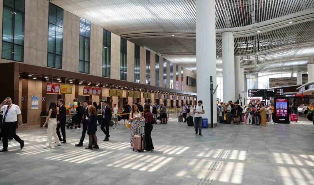 Geçtiğimiz yıl Ağustos ayında hizmete giren Çukurova Uluslararası Havalimanı’nda 10