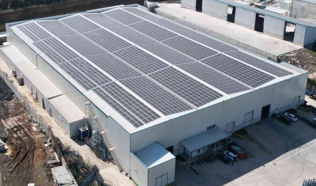 CW Enerji Düzce’de faaliyet gösteren bir firmanın çatısına da 1215