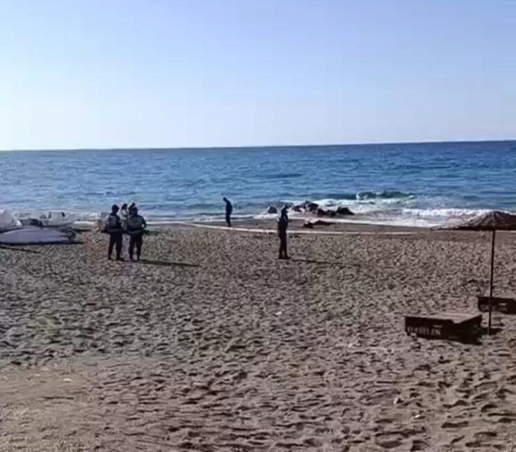 Mersin’in Erdemli ilçesinde sabah saatlerinde denize giren 74 yaşındaki emekli