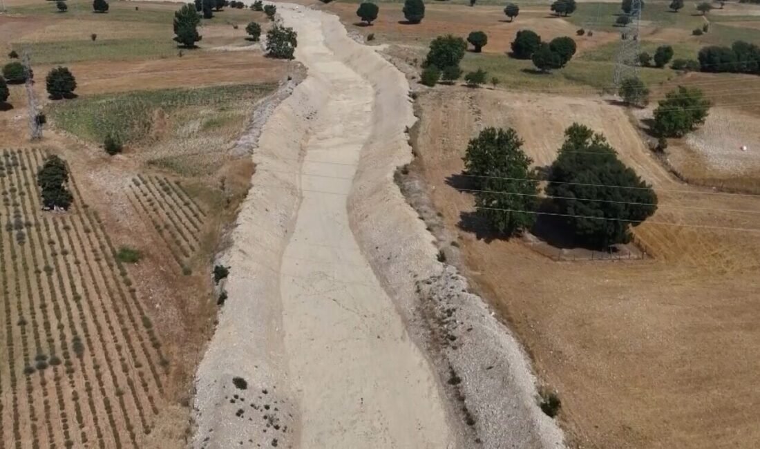 Adana’nın Feke ilçesine bağlı Tapan bölgesinde 26 yıldır yaşanan su