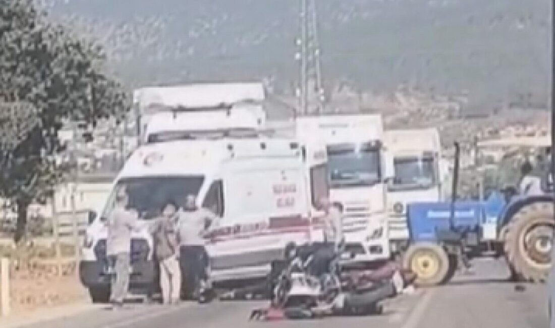 Hatay’ın Hassa ilçesinde motosikletlerin karıştığı kazada 2 kişi ölürken, 1