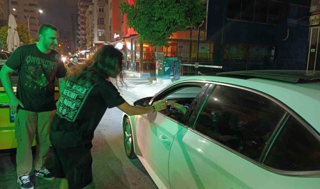 Dünyaca ünlü şarkıcı ve söz yazarı Ozzy Osbourne anısına Adana’da