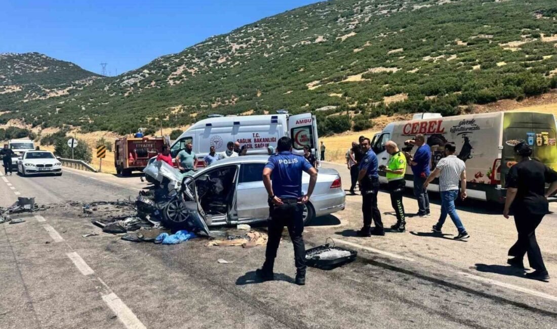 Isparta’nın Eğirdir ilçesi Isparta-Konya kara yolunda 2 otomobilin çarpışması sonucu