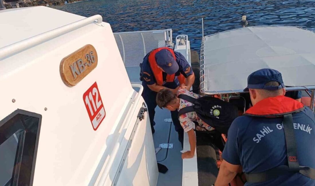 Antalya’nın Kaş ilçesinde gerçekleştirilen operasyonda 21 düzensiz göçmen ve 1