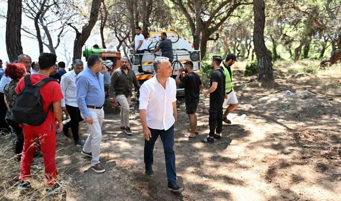 Antalya Muratpaşa Belediyesi, ilçe sınırlarında meydana gelen orman yangınını söndürme