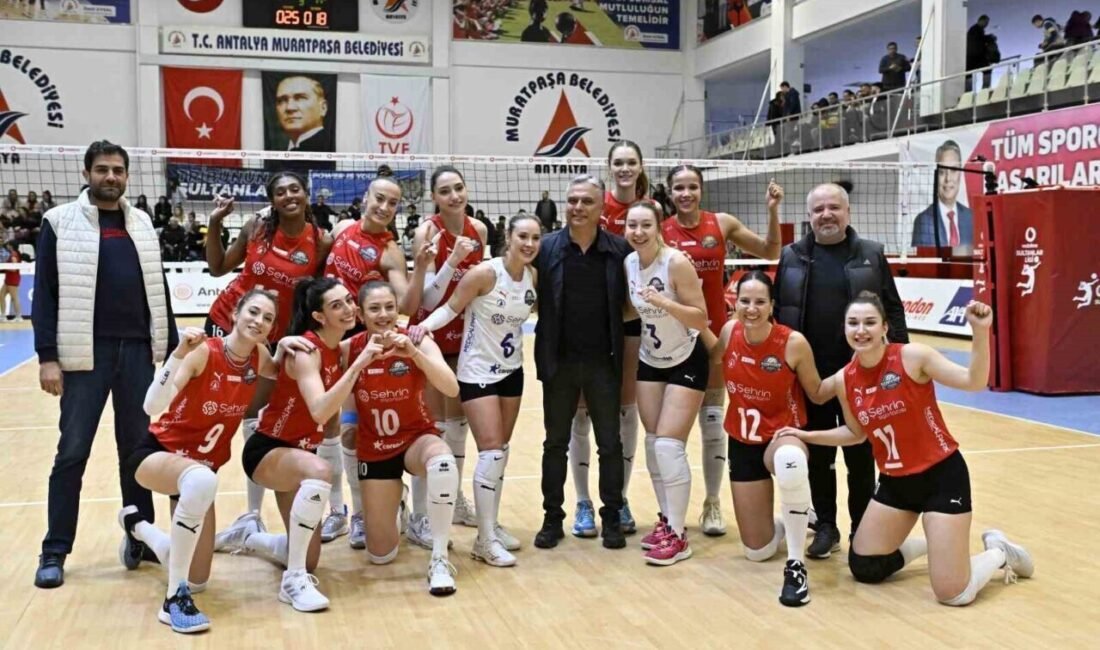Muratpaşa Belediyespor Kadın Voleybol Takımı, bu sezon 1. Lig’de mücadele