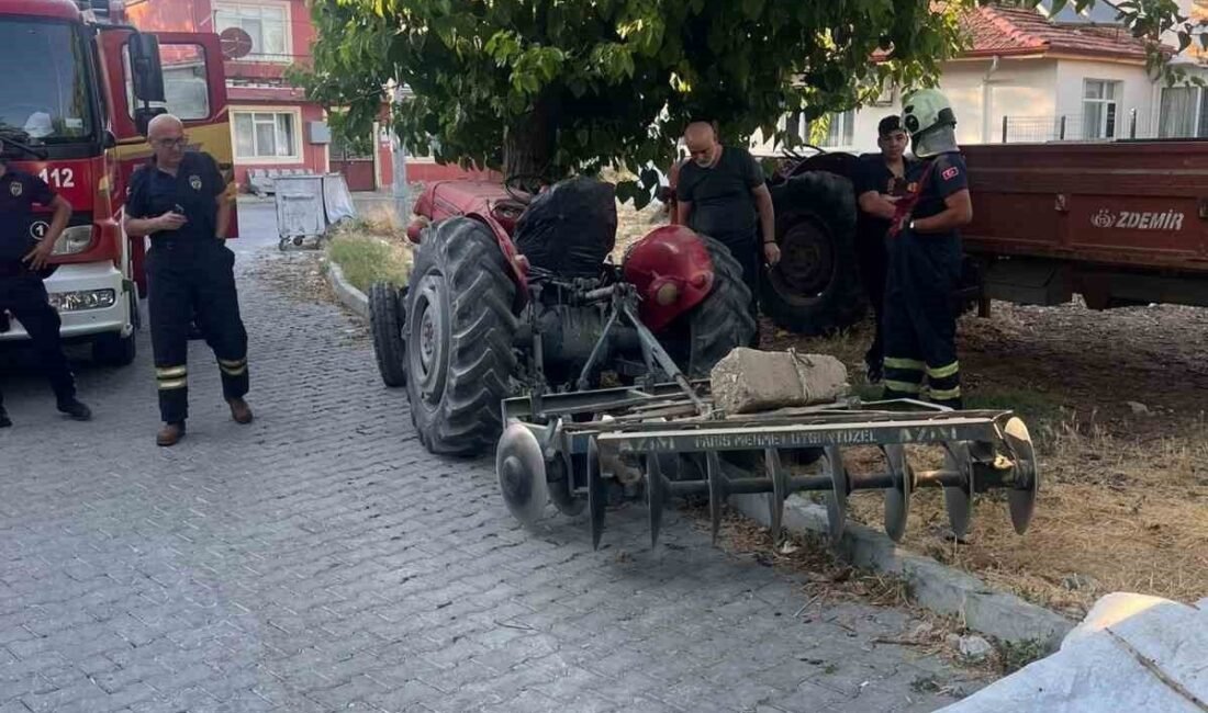 Isparta’da meydana gelen kazada, traktörün ağaca çarpması sonucu ağır yaralanan