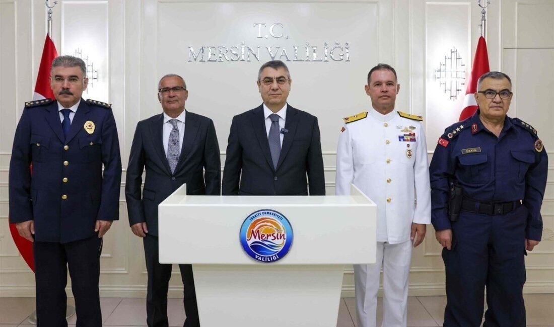 Mersin Valisi Atilla Toros, Mersin’de hiçbir suçlunun izini kaybettirmesine müsaade