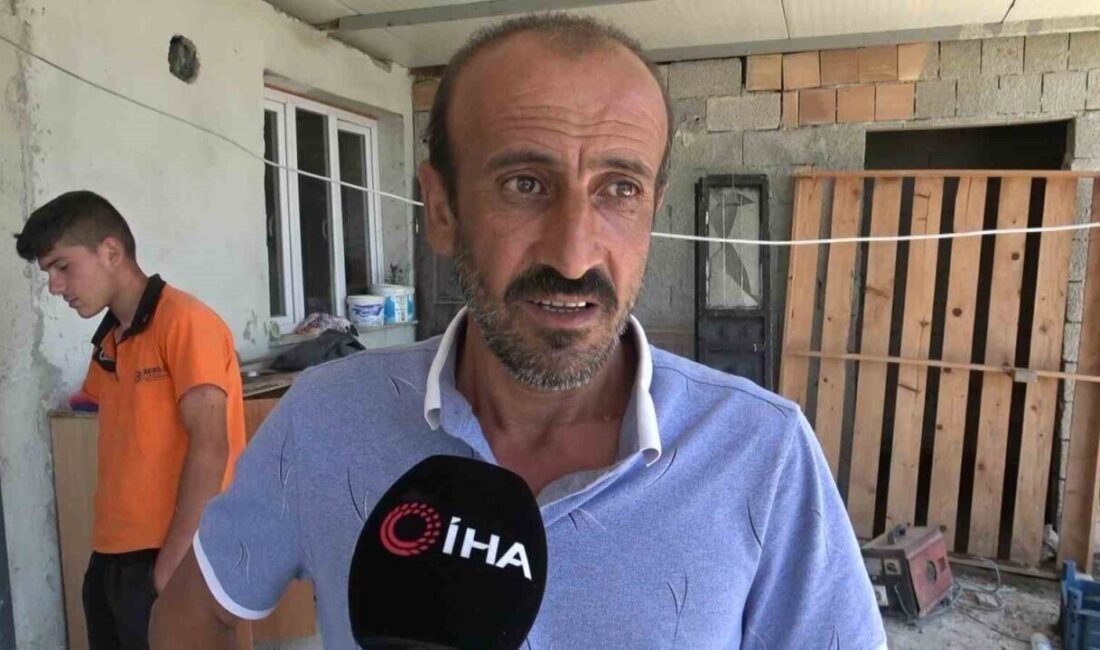 Hatay’da vatandaşlar arasında ‘kör yılan’ olarak bilinen boyu yaklaşık 1